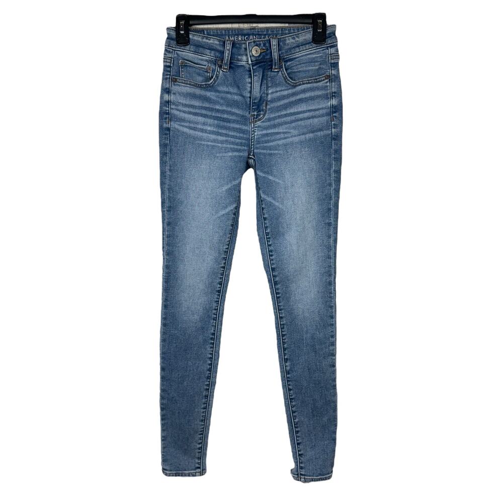 American Eagle SZ 4 LONG Hi-Rise Jegging Jeans Soft Knit Chewed Hems Whiskered